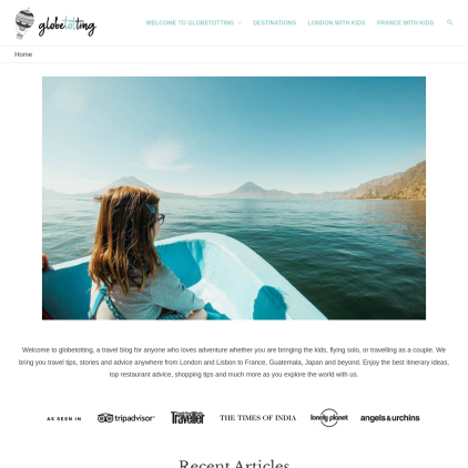 A detailed screenshot showcasing the homepage of globetotting.com, highlighting its main features and design elements.