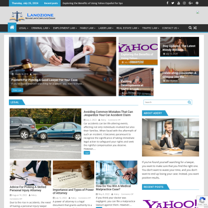 A detailed screenshot showcasing the homepage of lanozione.com, highlighting its main features and design elements.