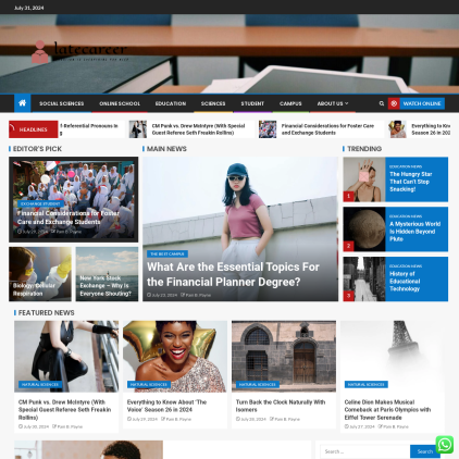 A detailed screenshot showcasing the homepage of latecareer.com, highlighting its main features and design elements.