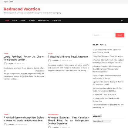 A detailed screenshot showcasing the homepage of redmondvacationrentals.com, highlighting its main features and design elements.