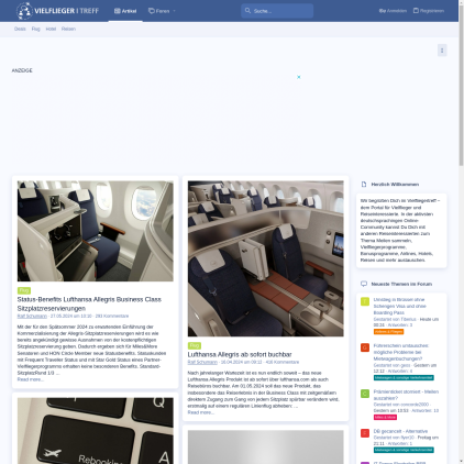 A detailed screenshot showcasing the homepage of vielfliegertreff.de, highlighting its main features and design elements.